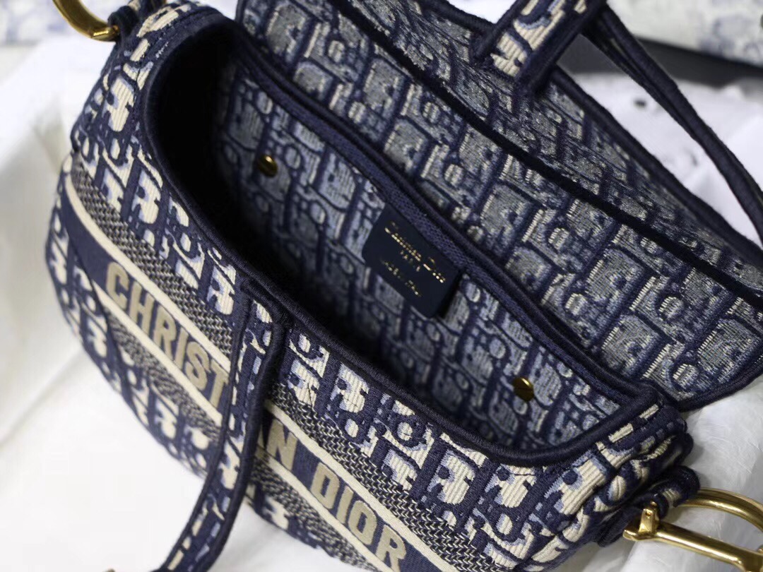 Saddle Bag Blue Dior Oblique Embroidery